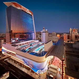 4* Hotel Circa & Casino - Adults Only