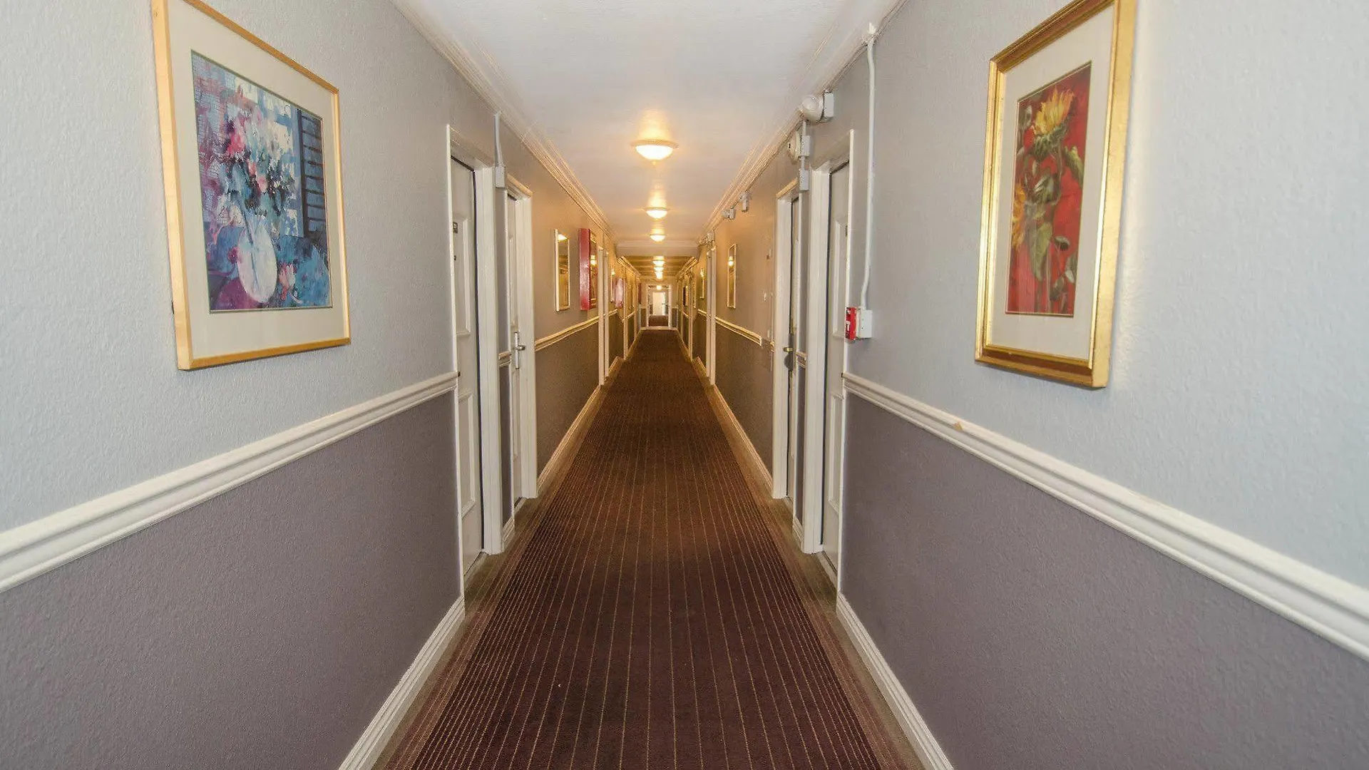 Super 8 By Wyndham Las Vegas North Strip/Fremont St. Area