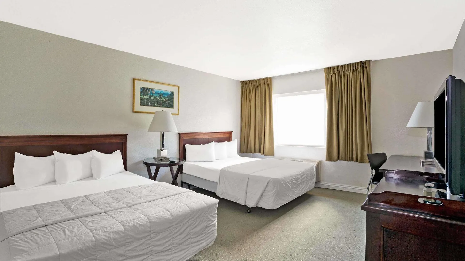Super 8 By Wyndham Las Vegas North Strip/Fremont St. Area Hotel